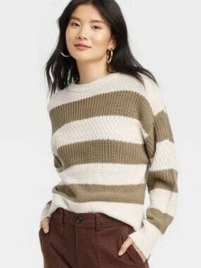 A New Day Green & White Cozy Sweater